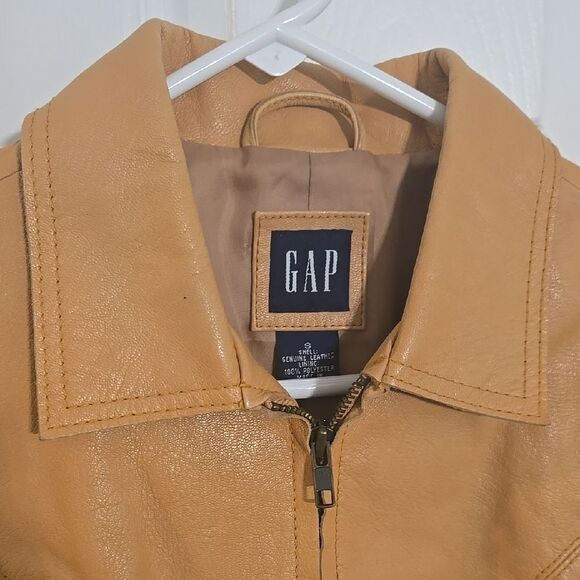 GAP Tan Lightweight Shirt Jacket - Picture 2 of 7